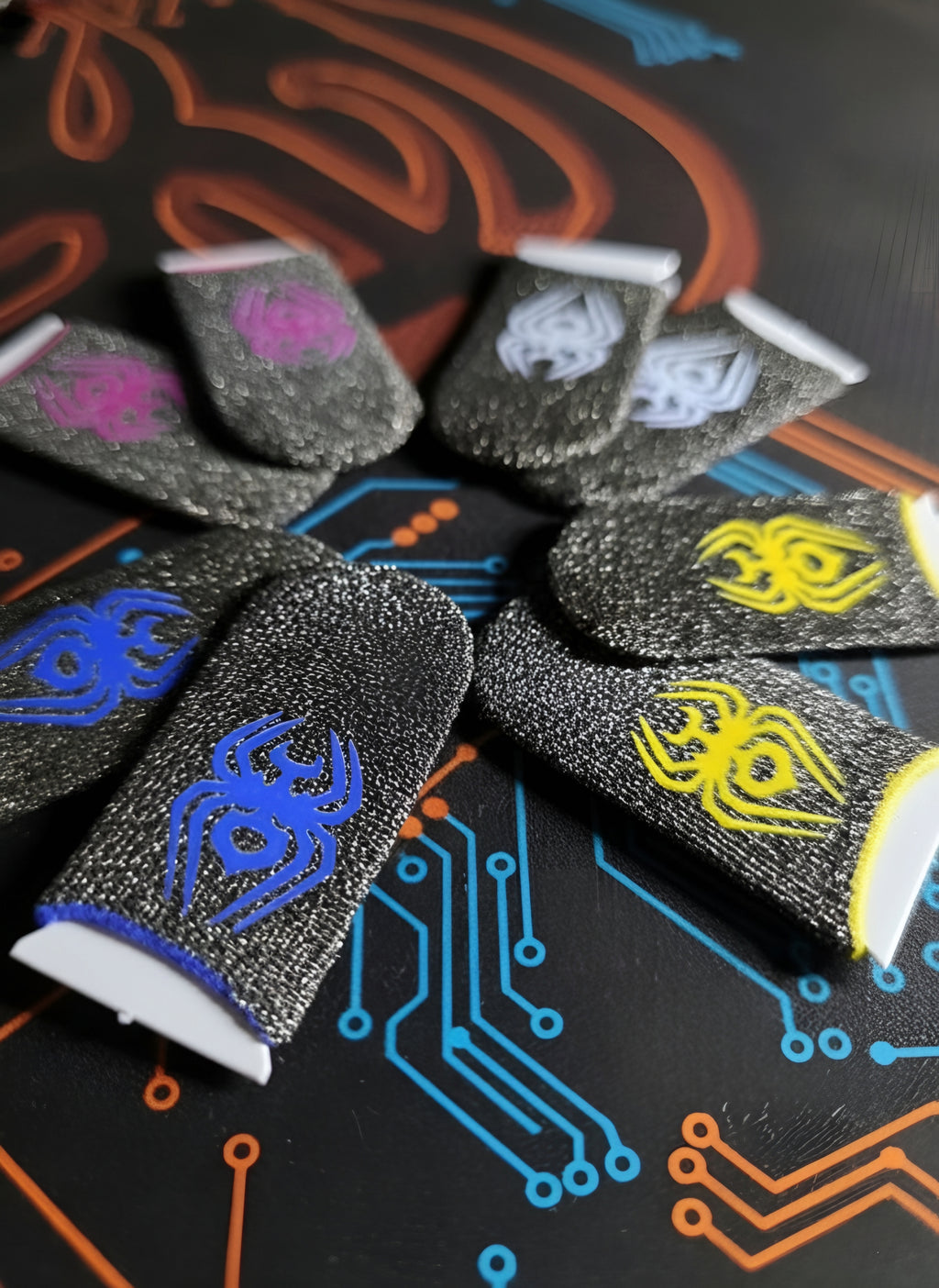 The Oros Vibes Apex Gaming Sleeves | Anti-Static, High-Sensitivity Finger Cots for Gaming
